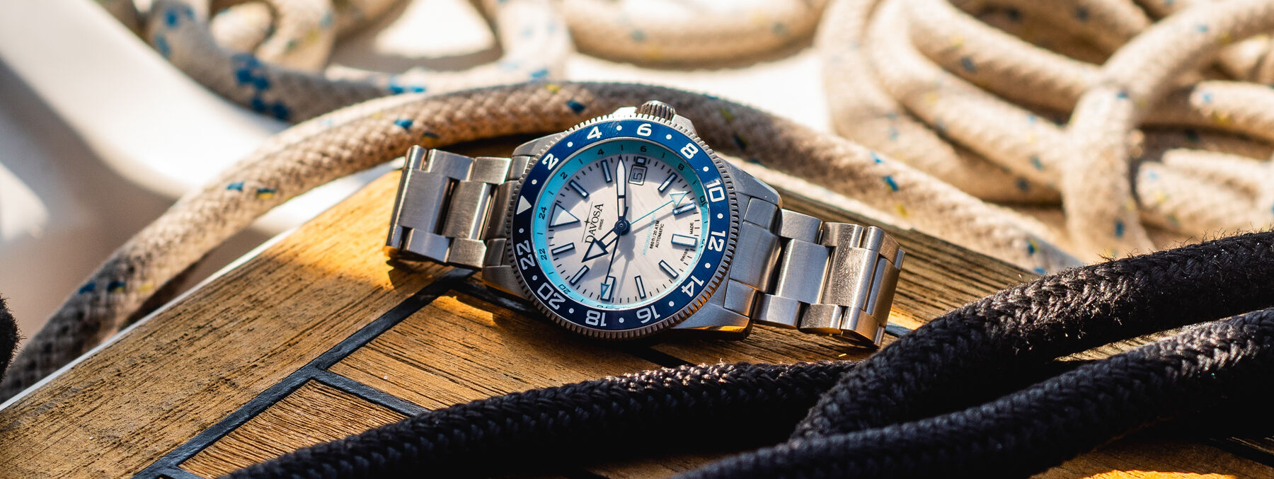 Davosa Argonautic World Traveller Dive Watches