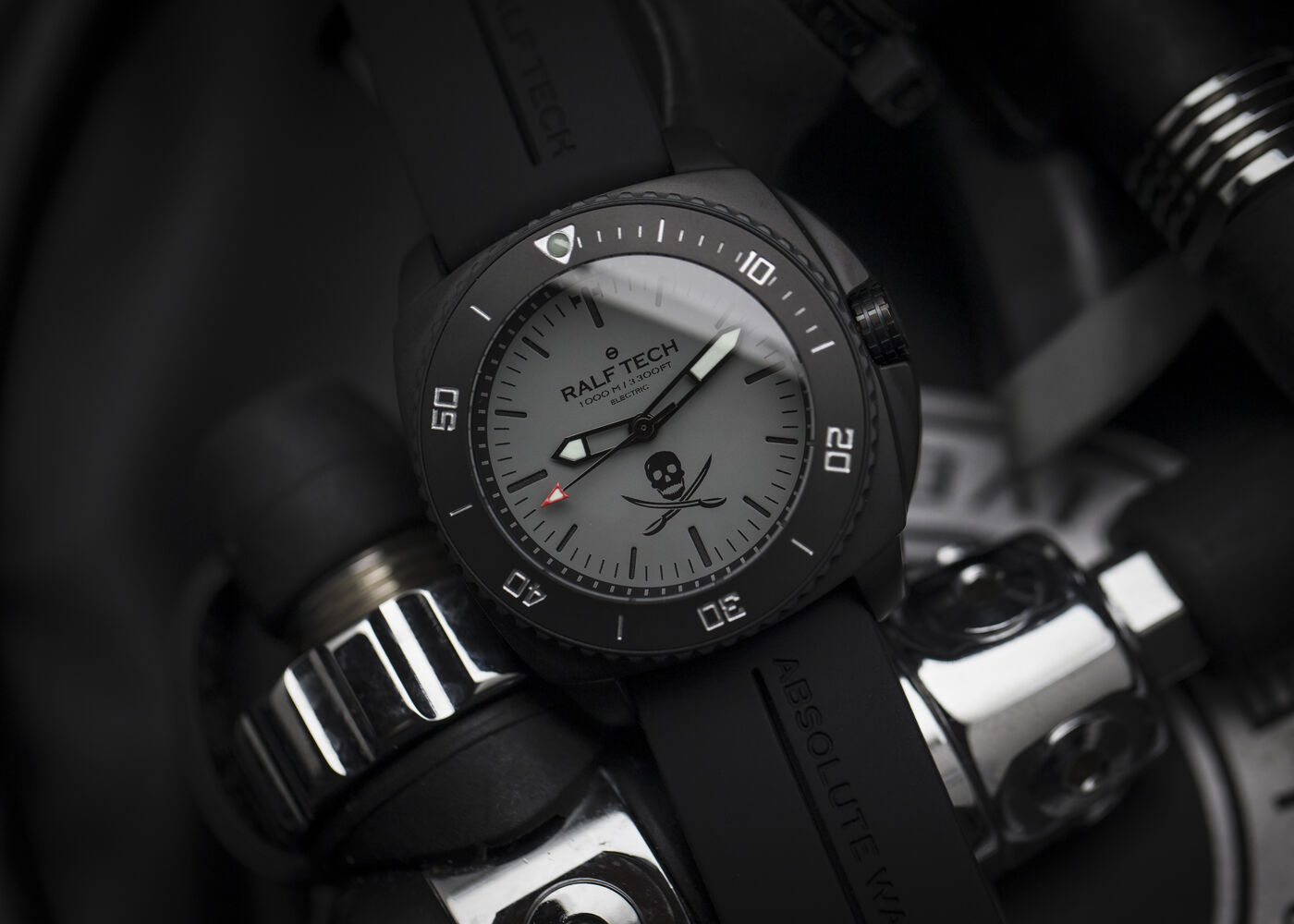 Ralf Tech WRX Electric Black Pirates Shadow Dive Watch
