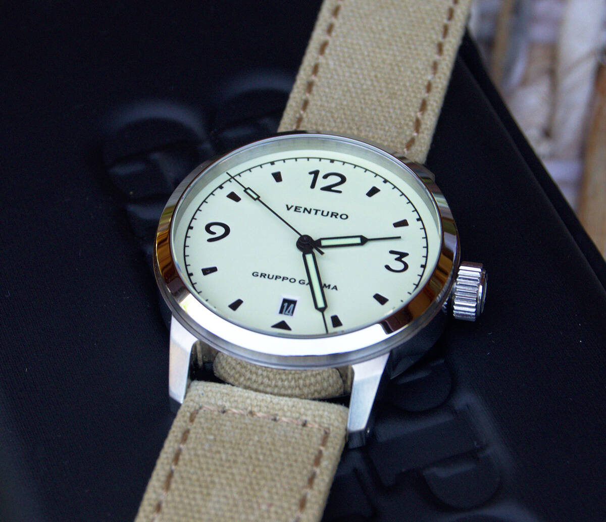 Venturo Field Watch #1 - Cream Dial