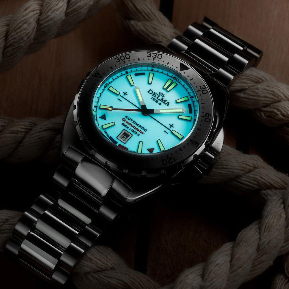 Delma Oceanmaster Lume Sailing Watch - Oliver Heer